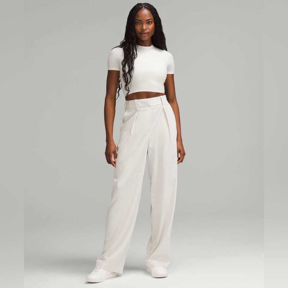 Lululemon Pleat-Front High-Rise Trouser *Regular in Bone